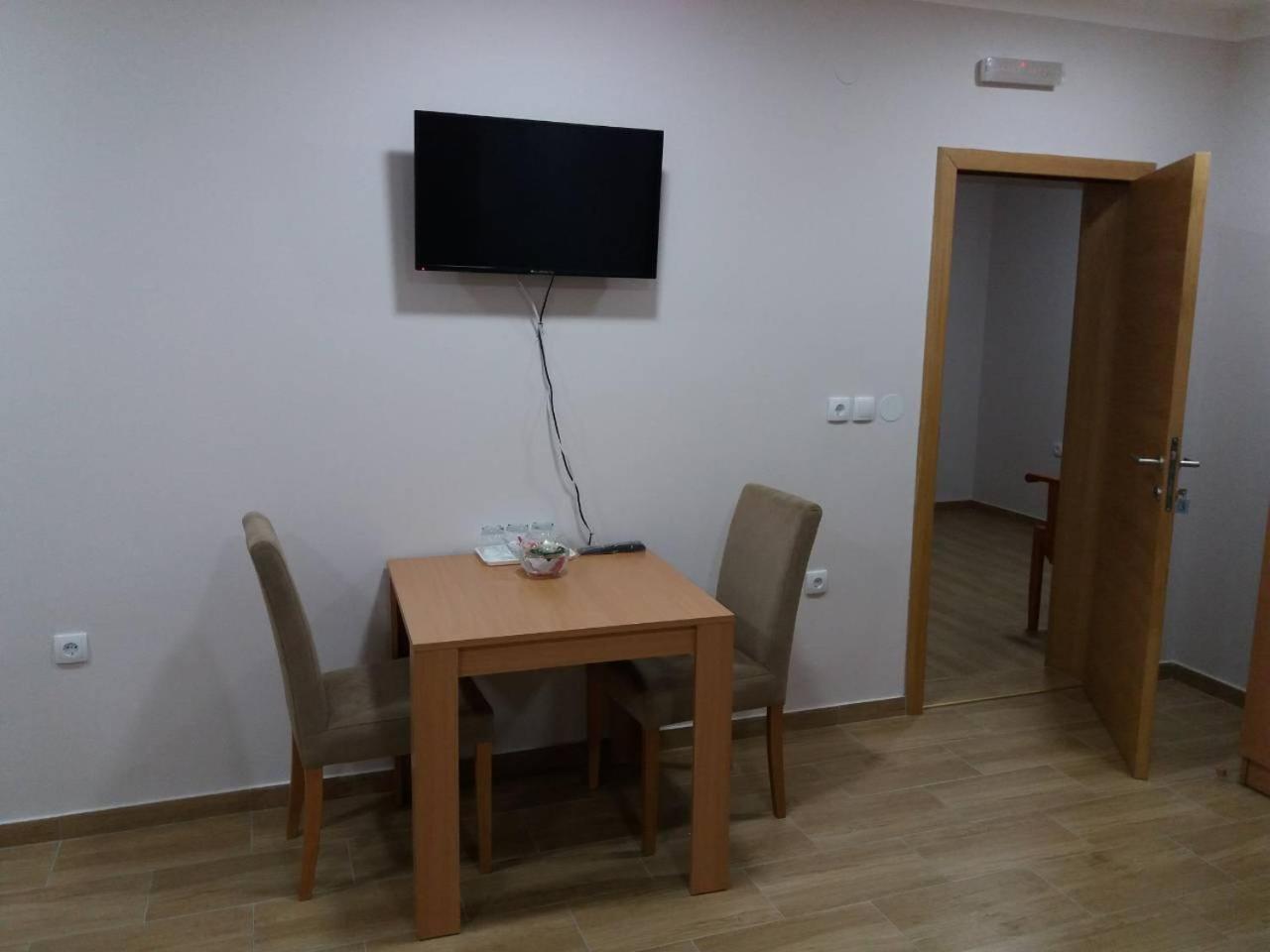 Prenociste I Restoran Ihthis 바이나 바슈타 외부 사진