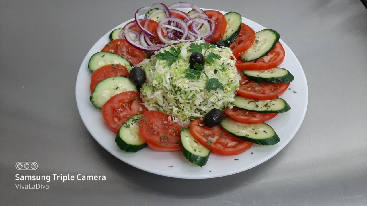 Prenociste I Restoran Ihthis 바이나 바슈타 외부 사진